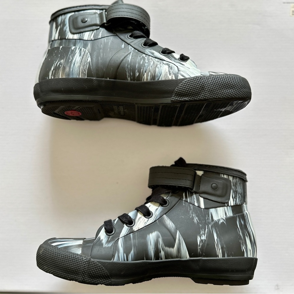 Hunter Nightfall lace up rain boots, size 8 - Picture 2 of 4